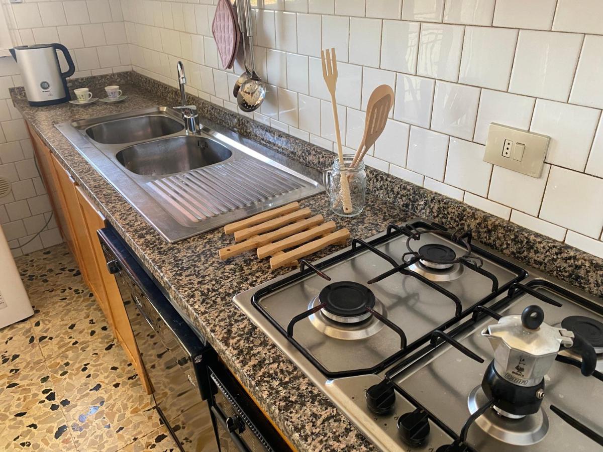 Florence - Quiet & Comfortable Apartment ภายนอก รูปภาพ