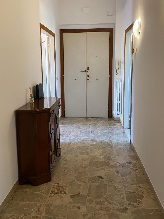 Florence - Quiet & Comfortable Apartment ภายนอก รูปภาพ